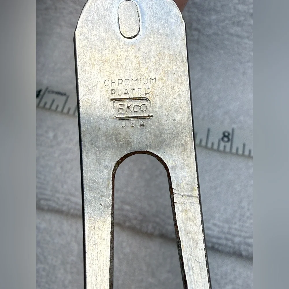 Ekco vintage meet fork with Dutch Blue Tulip pattern
